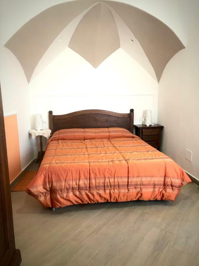 Casette Sul Porto Ischia Bagian luar foto